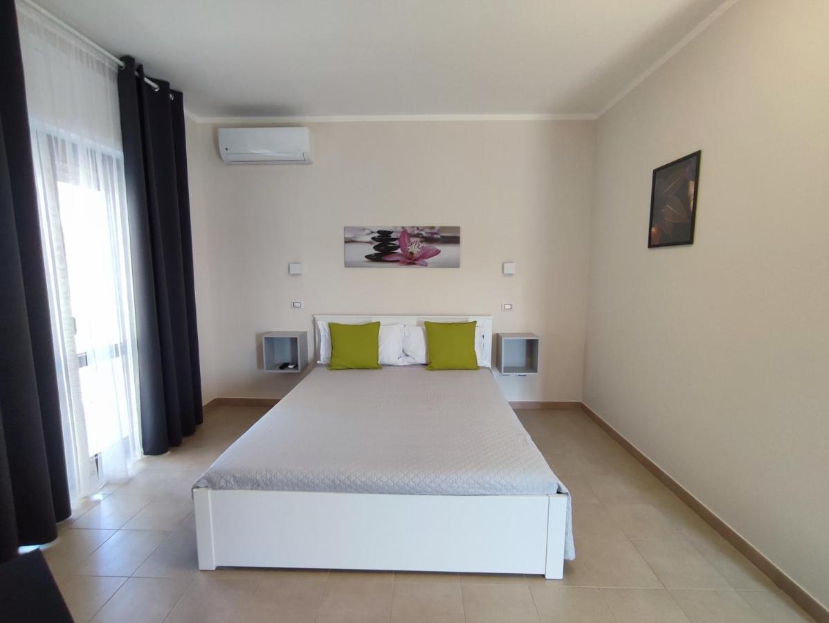 Cristian Rooms Avola Esterno foto